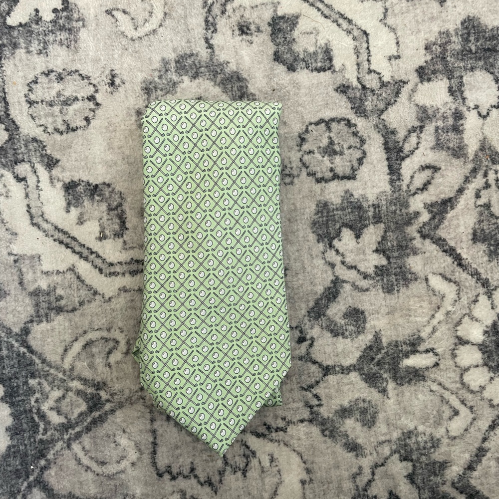 Vineyard Vines Golf Tie